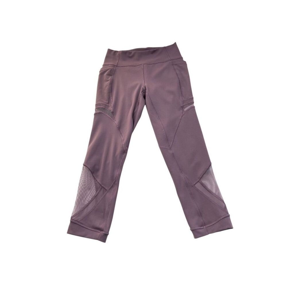Lululemon Forget the Sweat Crop 21" Inseam in Smoked Mulberry Size 6